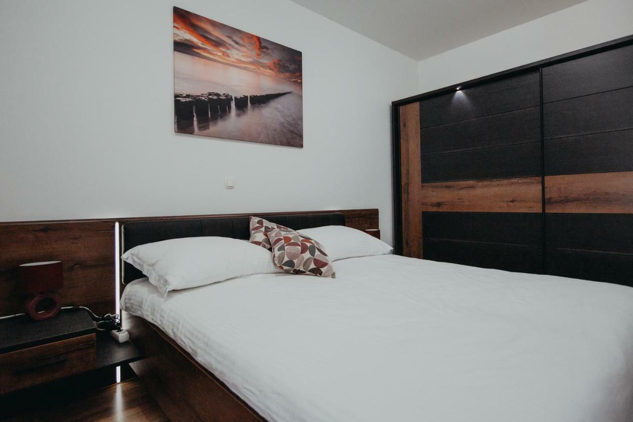 Apartman Vejama Josipdol Luaran gambar