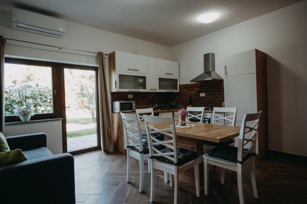 Apartman Vejama Josipdol Luaran gambar