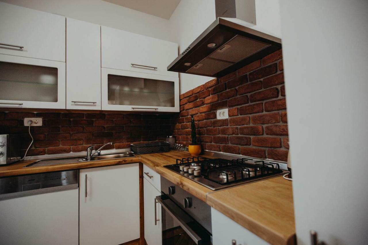 Apartman Vejama Josipdol Luaran gambar